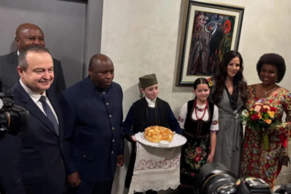 Ministar Dačić i Tamara Vučić dočekali predsednika Republike Burundi