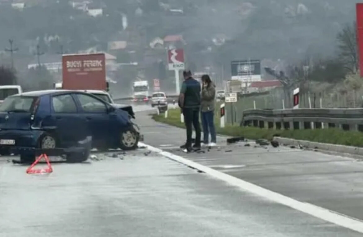 Težak udes kod Malog Požarevca!