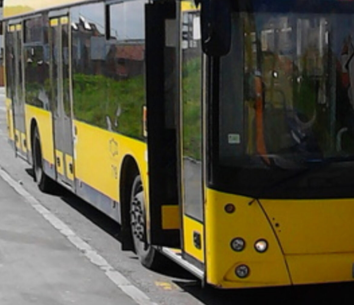 DANAS „JAPANCI“ ODLAZE U ISTORIJU! 93 žuta autobusa biće isplaćena kako dolikuje – prisustvuju gradonačelnik Beograda i ambasador Japana