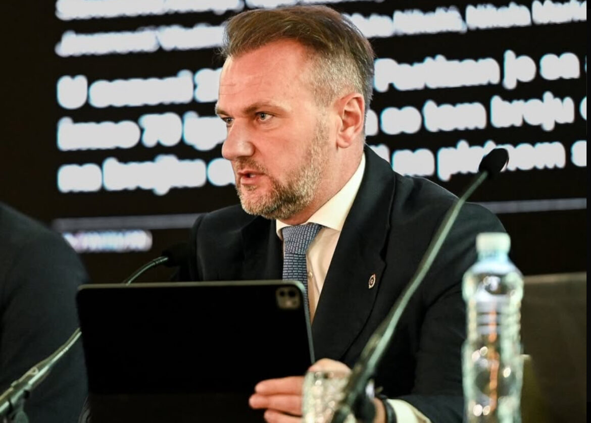 NISAM ZADOVOLJAN! Mijailović komentarisao sezonu Partizana: Svi OSIM DVOJICE imaju garantovane ugovore!