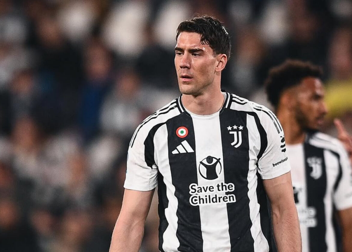 JASNO JE ŠTA VLAHOVIĆ ŽELI I TO ĆE DOĆI! Oglasio se trener Juventusa, GLAVNA TEMA JE SRPSKI NAPADAČ