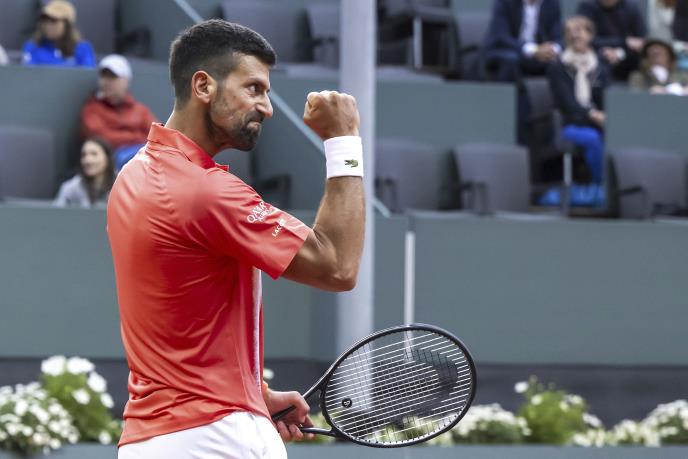 „Ne pomaže mi što sam mnogim uzor!“: Novak uz osmeh&hellip;