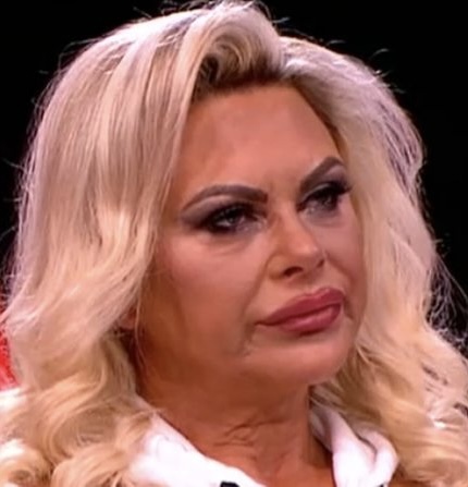 HAOS U BLIZINI PINKA Marija Kulić se našla sa Ivanom Marinkovićem u kafiću, DERE SE NA SAV GLAS na njega, izbila opšta svađa