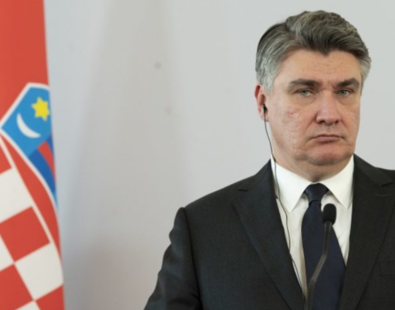 Muškarac pokušao da uđe u Milanovićev kabinet: „U automobilu mi&hellip;