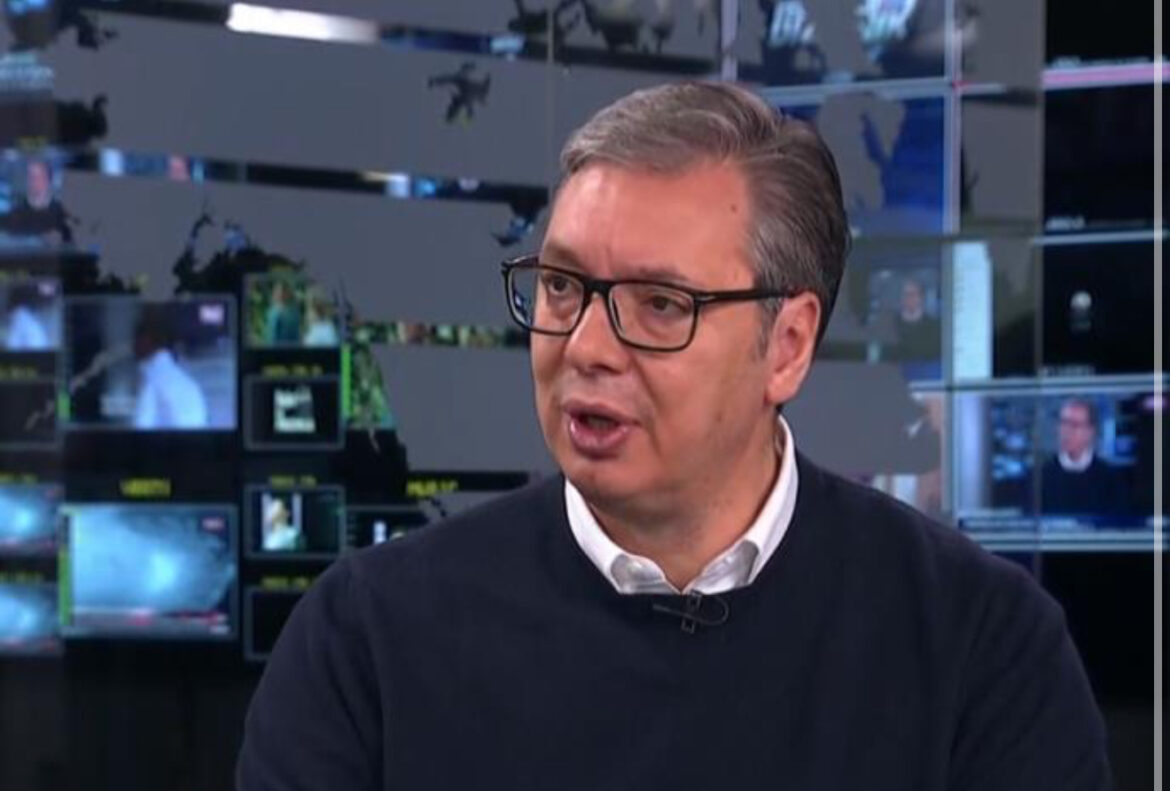 Vučić u poseti Francuskoj: Makron će ga ugostiti na radnoj večeri