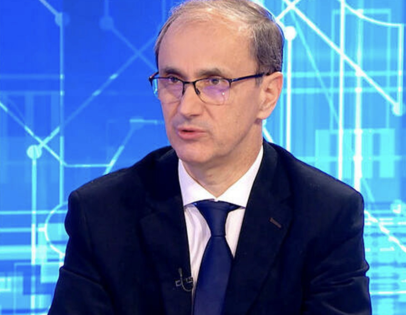 Macut počeo posetu Aranđelovcu obilaskom bolnice za rehabilitaciju Bukovička banja