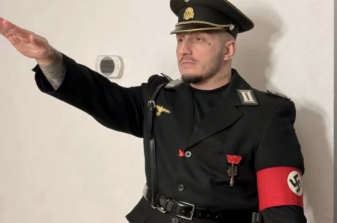 PRVA IZJAVA VUKA MOBA O NACISTIČKOJ UNIFORMI: Nakon SKANDALOZNIH SLIKA,&hellip;