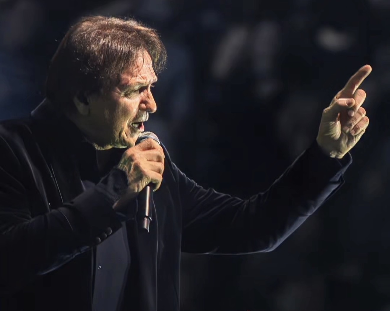 „Njegovo ponašanje je…“ Poznati kompozitor progovorio o Čoli i bombi&hellip;