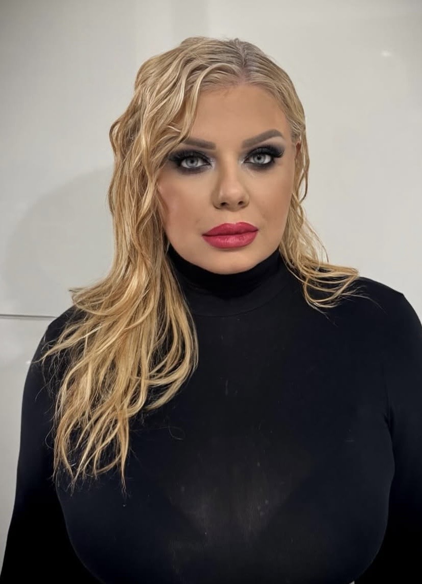 ZORANU PAVIĆ NAPAO NARKOMAN NA PARKINGU: Pevačica otkrila detalje: Tražio&hellip;