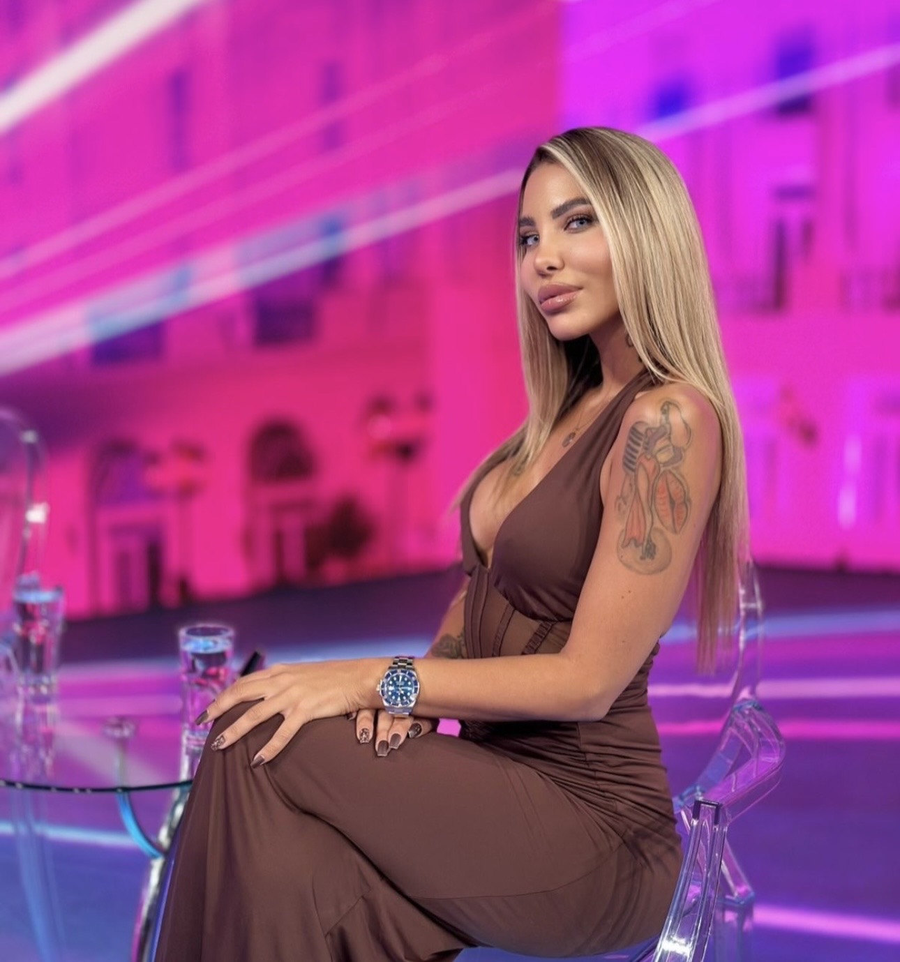 Hitna reakcija Asmina nakon Anelinih optužbi da je ponovo digao ruke od&hellip;