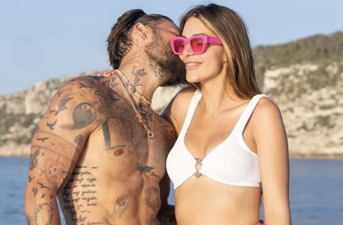 Anastasija i Gudelj u porodičnoj šetnji: Pauza u kafiću otkrila šta ko pije, a najmlađi član ima poseban izbor