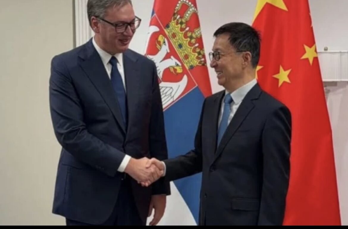 JAČANJE ČELIČNOG PRIJATELJSTVA SRBIJE I KINE! Vučić se sastao sa potpredsednikom Kine Han Džengom! (FOTO)