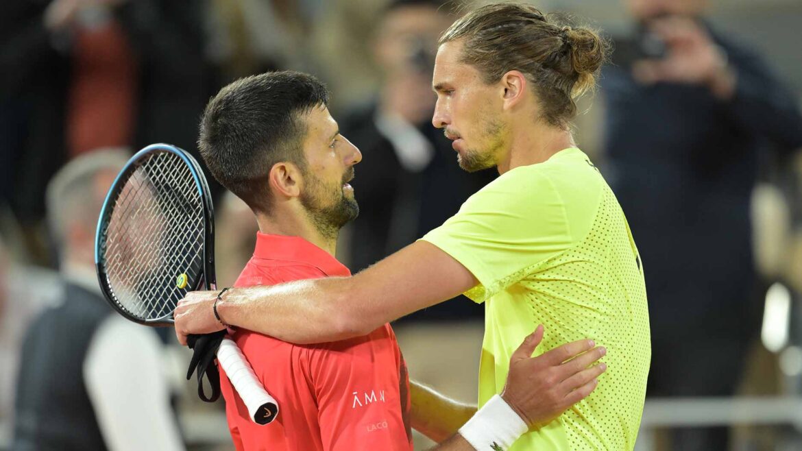 Zverev žestoko pomogao Đokoviću i plasirao se u polufinale Šangaja: Novak je u igri za završni Masters!