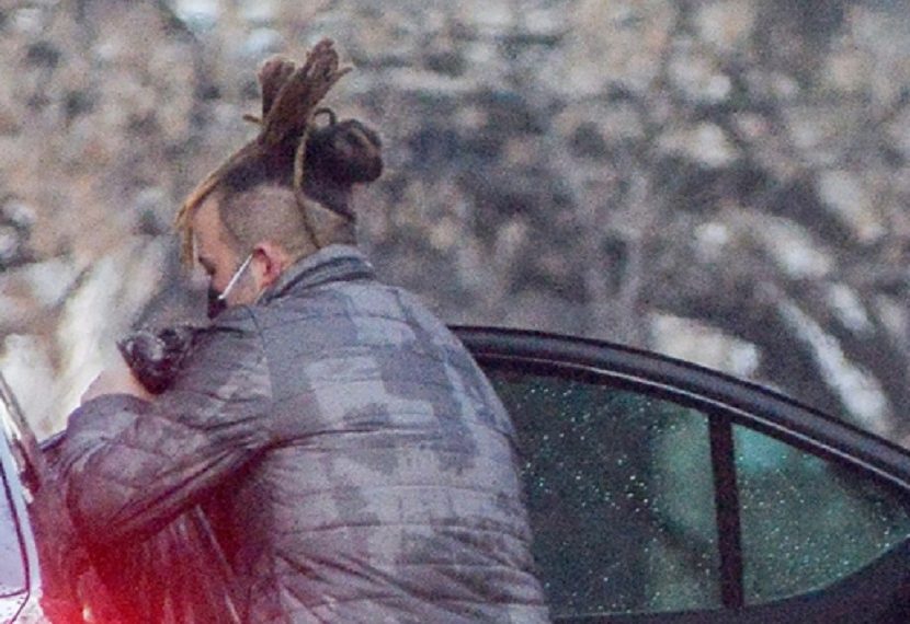 PRVE fotografije Raste kako napušta pritvor: U rukama mu crne KESE sa stvarima