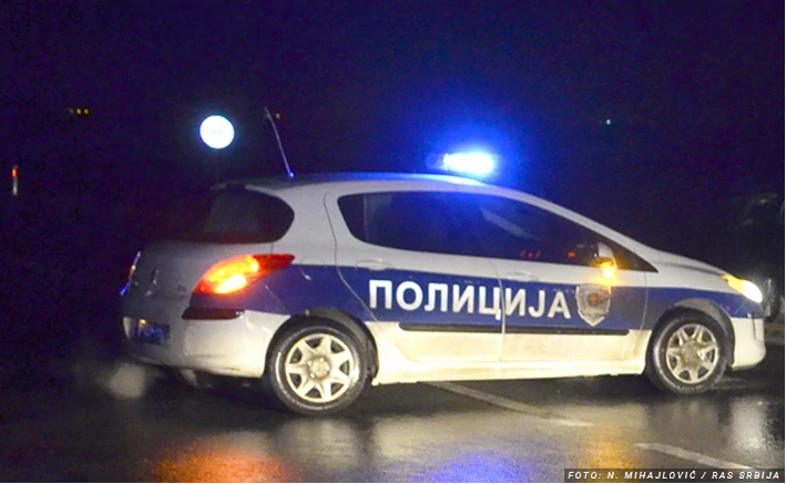 Dok broj zaraženih koronom skače, ONI SE PROVODE: Komunalna milicija „razbucala“ TRI ŽURKE u Beogradu i Zemunu
