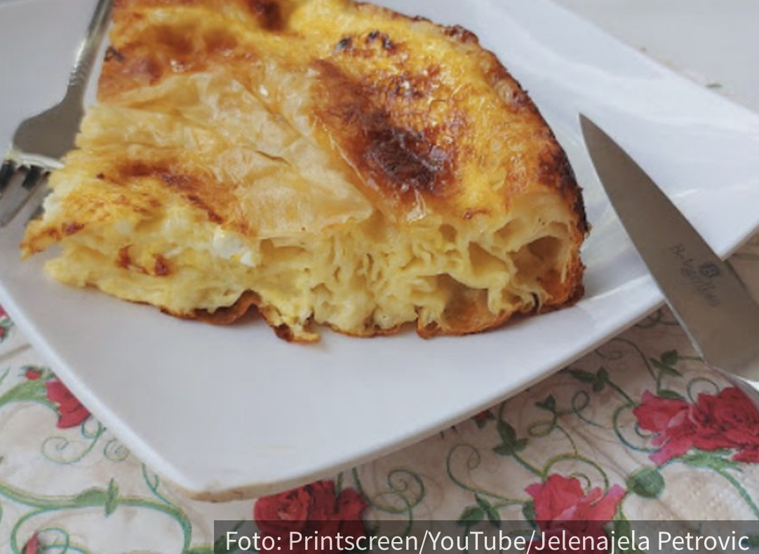 Hrskava i super ukusna: Čudesna prelivena pita sa sirom od gotovih kora (RECEPT+VIDEO)