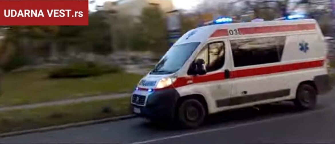 TEŠKA NESREĆA KOD LAJKOVCA: Auto sleteo u kanal, poginuo vozač honde