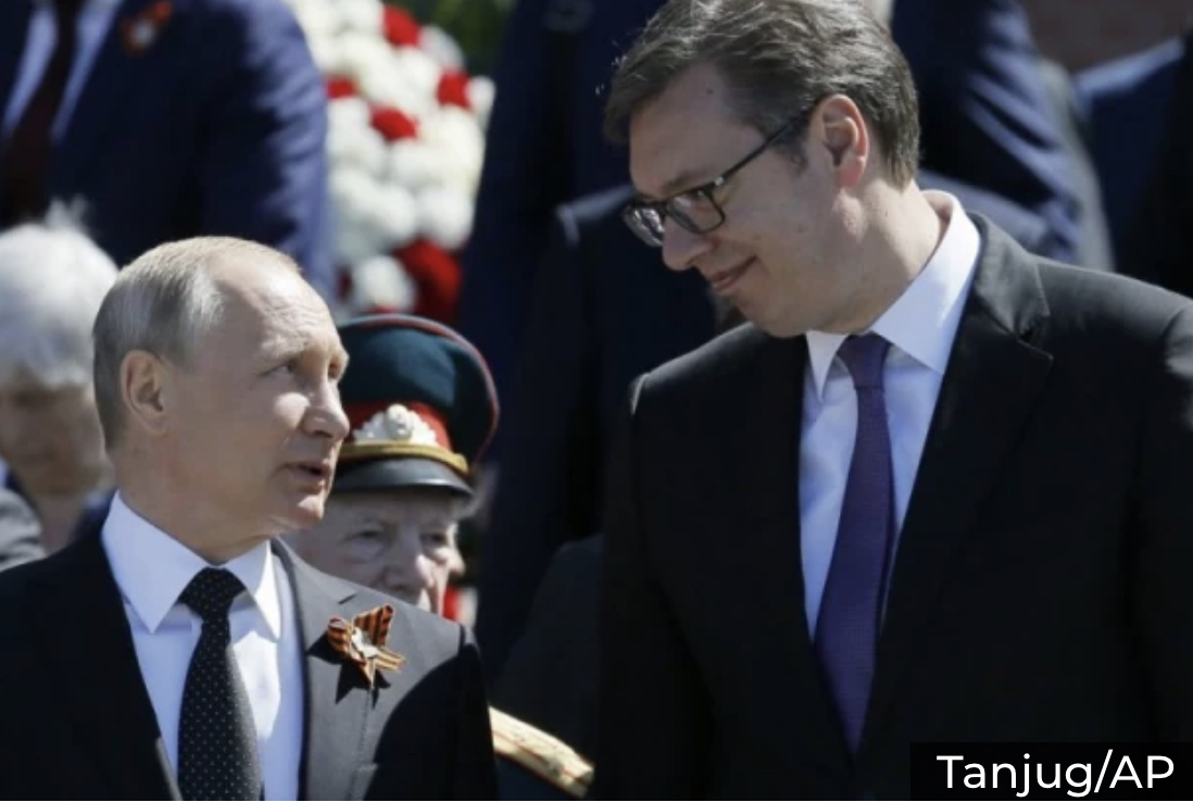 PUTINU NA DAR: Otkriveno šta je Vučić poklonio ruskom predsedniku! GOSPODSKI I SA STILOM!