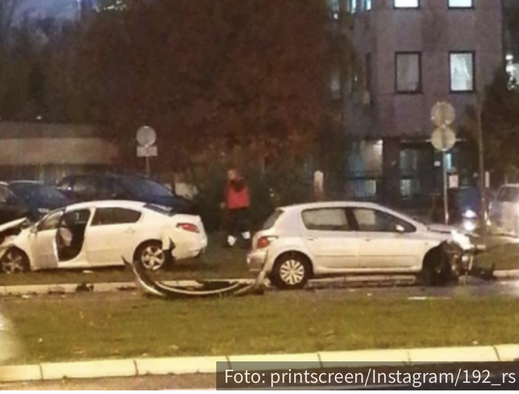 Saobraćajka na Novom Beogradu: Automobili smrskani, uviđaj u toku