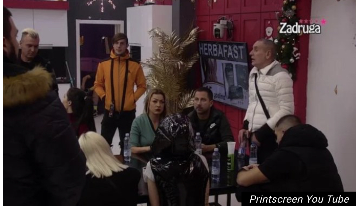 NEVIĐEN KARAMBOL U ZADRUZI! Dojučerašnji prijatelji ZARATILI, PALE TEŠKE UVREDE: TI SI DRUŠTVENI PARAZIT! (VIDEO)