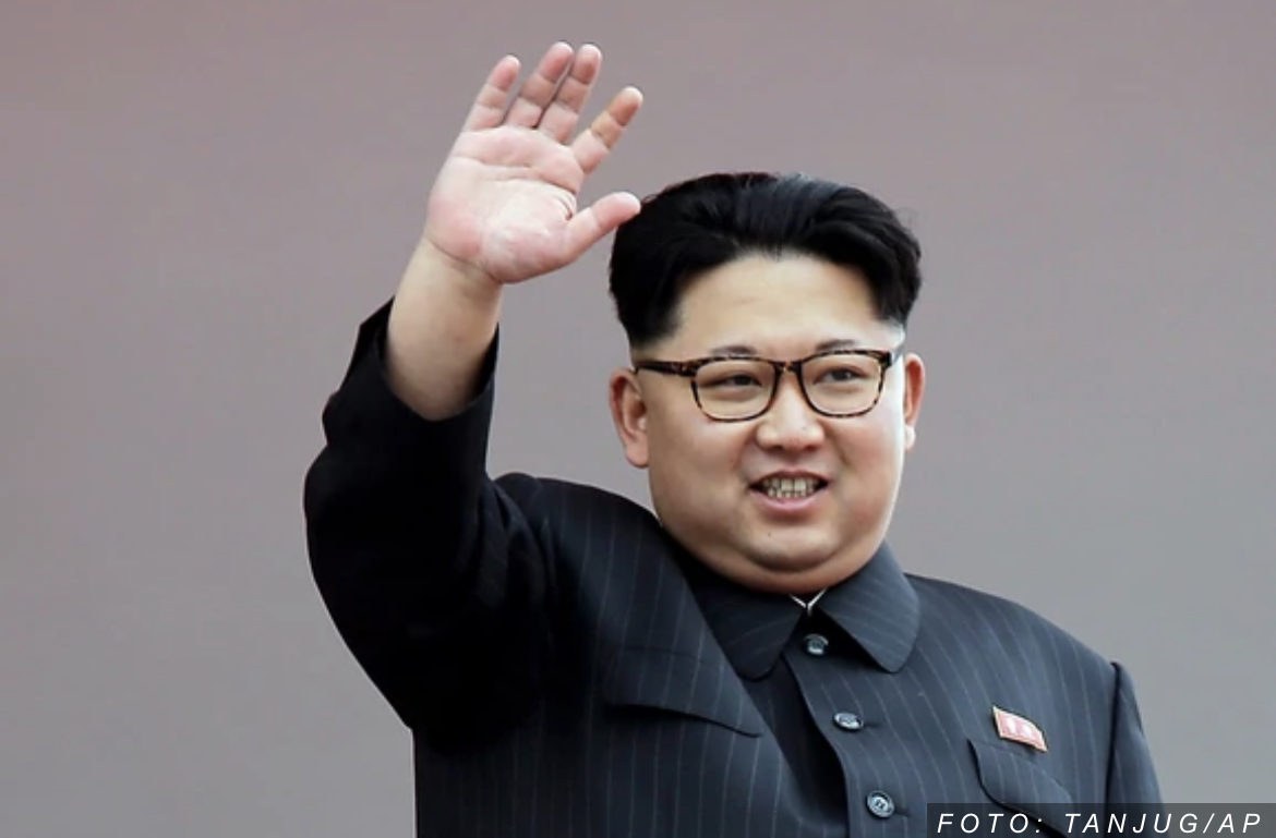 „ČEKA NAS VEOMA VELIKA BORBA“ Kim Džong Un: Severna Koreja mora da nastavi sa napretkom