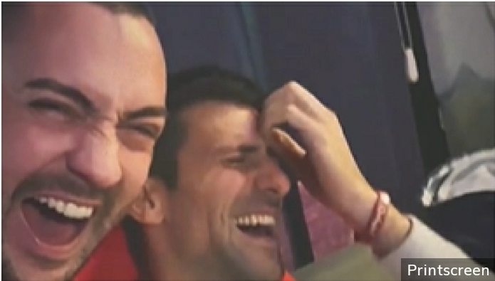 URNEBESNO! Prišao Đokoviću na večeri i ispričao mu vic o Federeru i Nadalu, Nole plakao od smeha! (VIDEO)