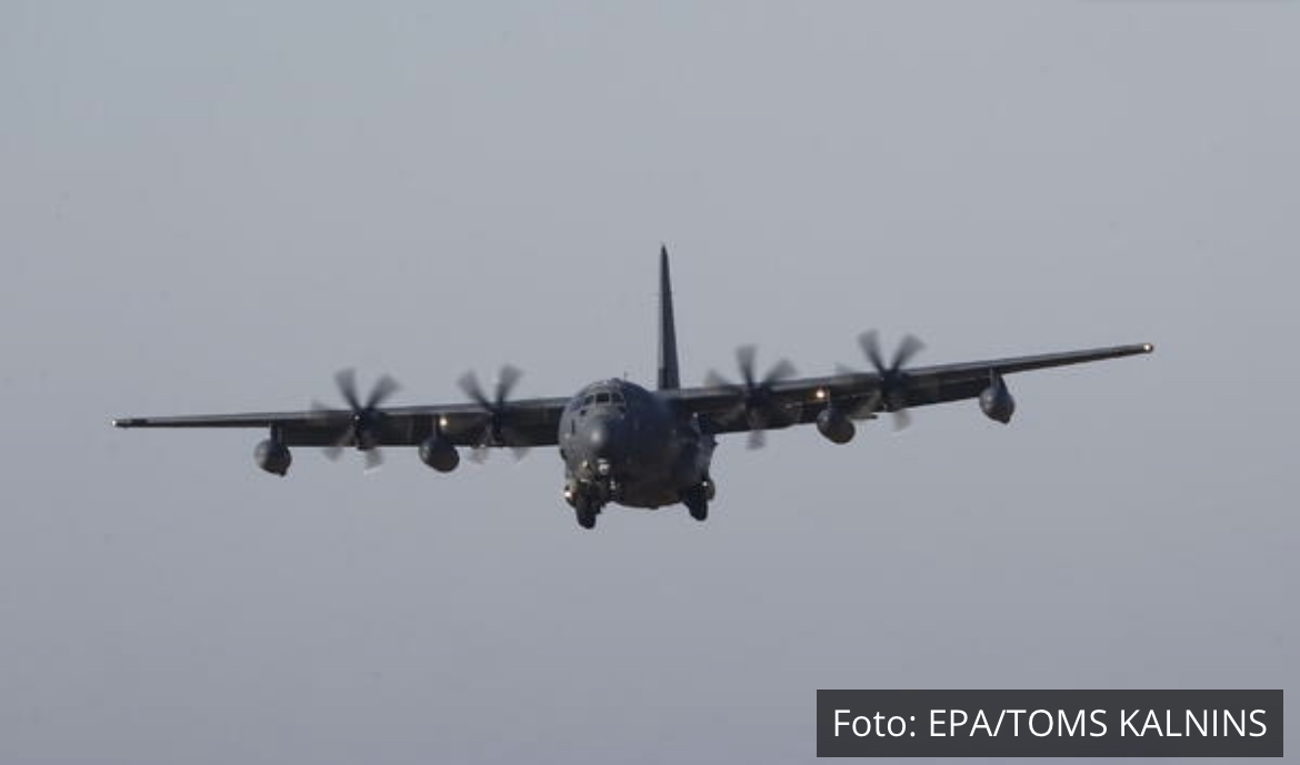 DVA AMERIČKA C-130J I HELIKOPTERI KRUŽE IZNAD POLJSKE! Da li Amerikanci evakuišu vojne savetnike i diplomate iz Lvova?!