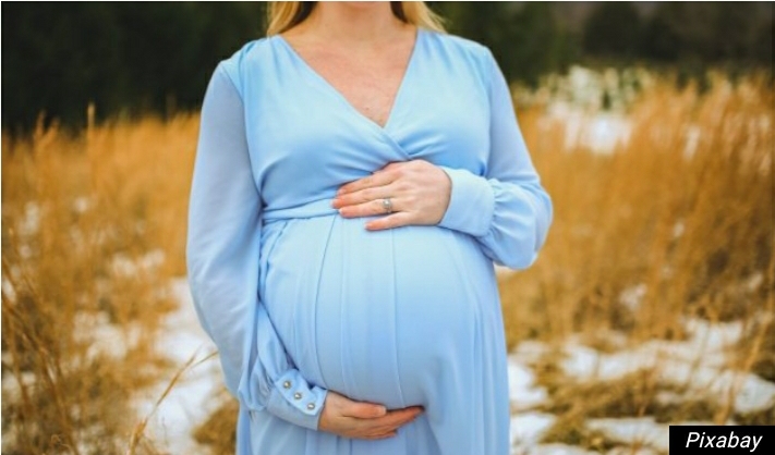 IZBEGAVAJTE SUNCE U RANOJ TRUDNOĆI! Ginekolozi otkrivaju da li trudnice smeju da se sunčaju