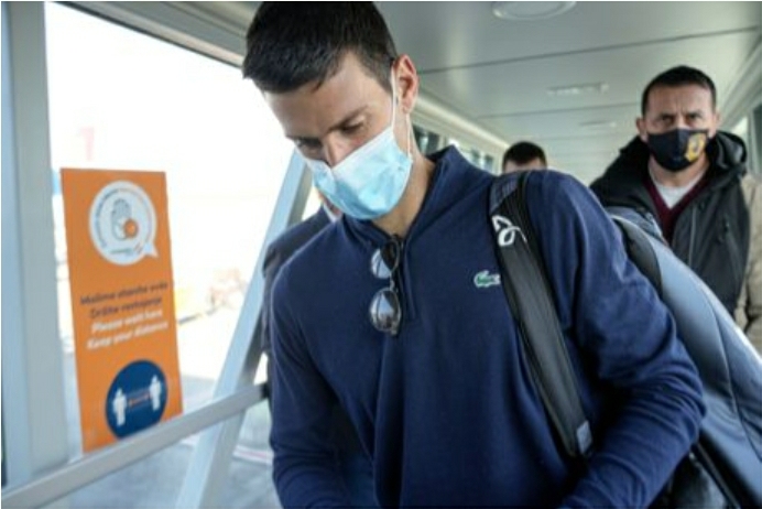 Novak krenuo za Dubai, a na aerodromu sreo šampione iz Banjaluke: Susret ovekovečen fotografijom