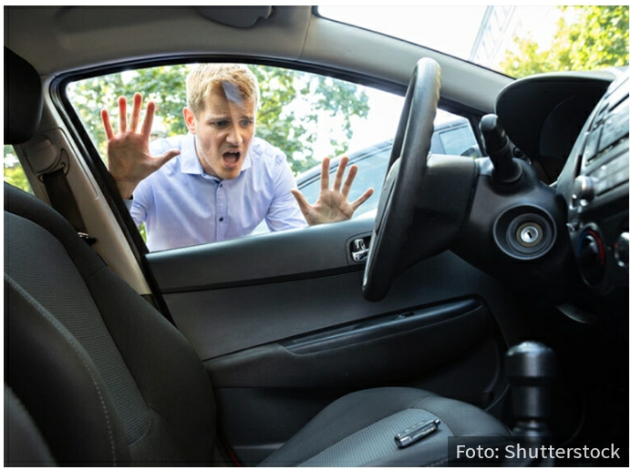 Nemojte da se NERVIRATE: Evo šta da uradite kada zaboravite ključeve u zaključanom automobilu
