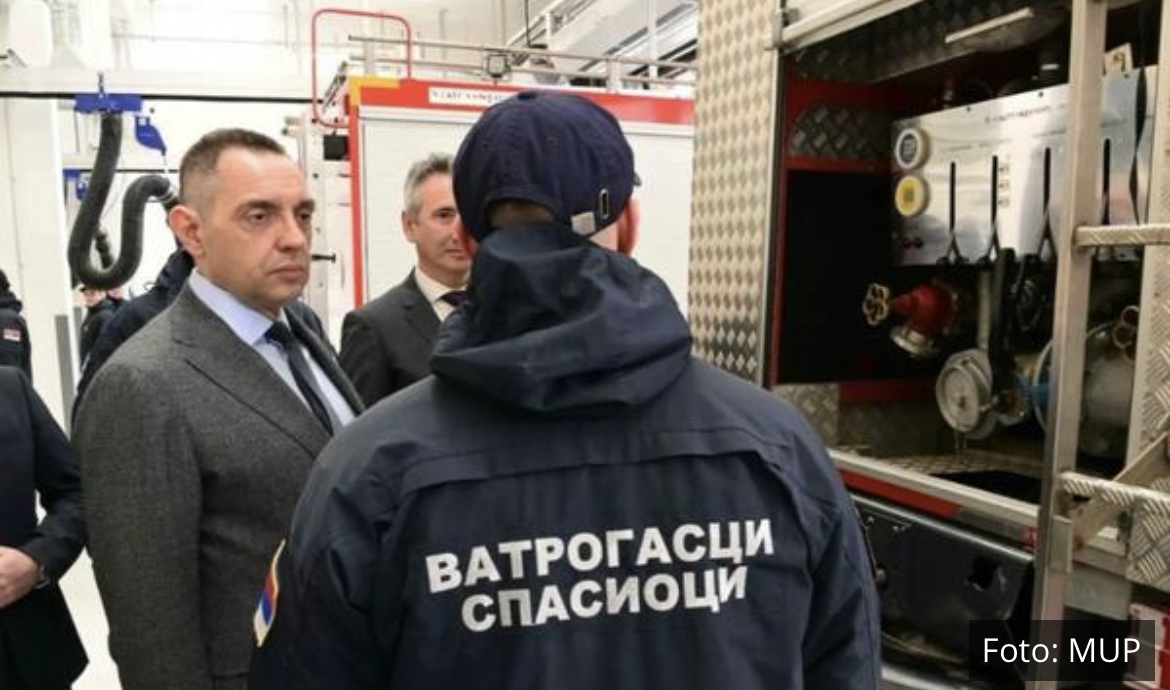 MINISTAR VULIN U VRANJU: Ove godine vatrogasci-spasioci u 6.000 intervencija spasli 246 osoba (FOTO)