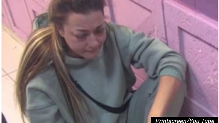RAZOBLIČENA OD PLAKANJA Sandra Rešić grcala u suzama zbog Dejanovih reči!