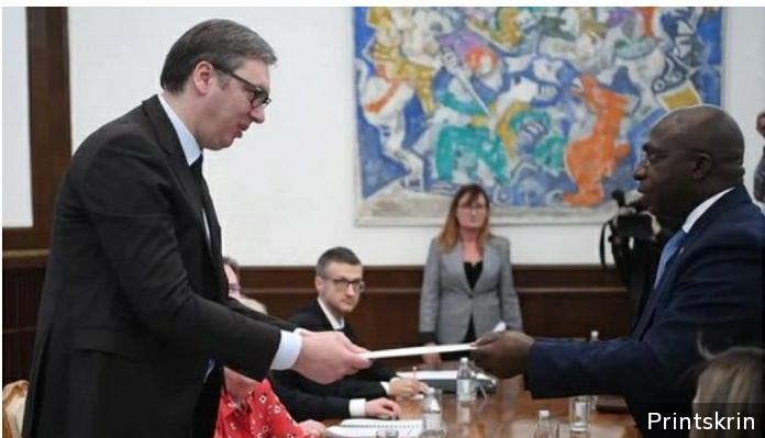 PREDSEDNIK VUČIĆ S MINISTRIMA ANGOLE: Cenimo podršku teritorijalnom integritetu Srbije