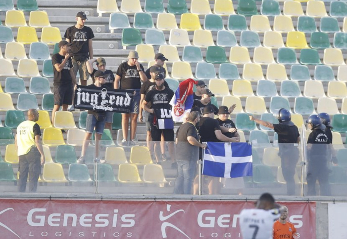 KIPARSKA POLICIJA PROTERALA GROBARE: Navijači Partizana izbačeni sa stadiona na Kipru