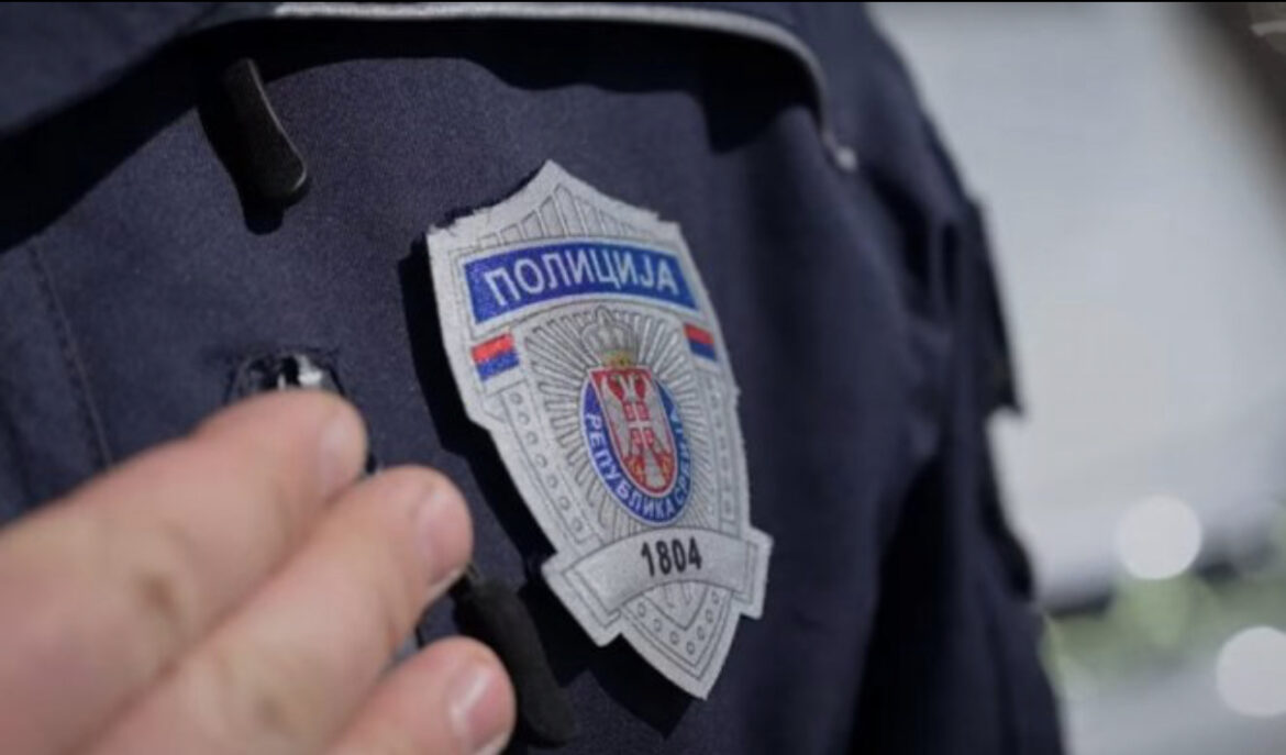 MUP APELUJE NA GRAĐANE SRBIJE: Ovako možete da prepoznate saobraćajnu policiju i izbegnete prevaru (VIDEO)