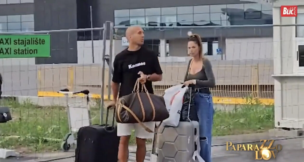 LJUBE SE I GRLE USRED BEOGRADA! Danijela i mladi fudbaler uhvaćeni na delu, evo šta su još radili celo veče (PAPARACO VIDEO) 