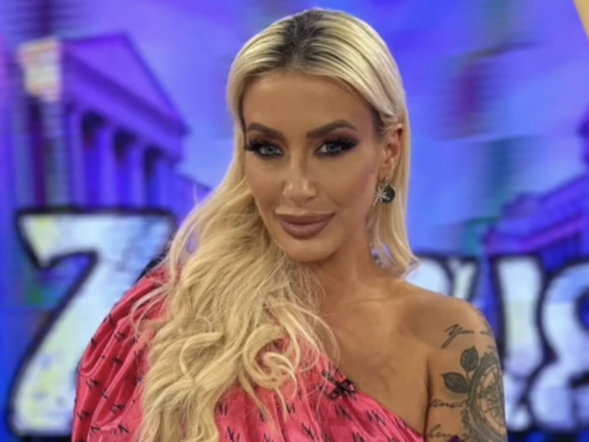 DUŠICA JAKOVLJEVIĆ PONOVO IDE POD NOŽ! Voditeljka najavila novu operaciju EVO šta je sada odlučila da promeni na sebi (FOTO)
