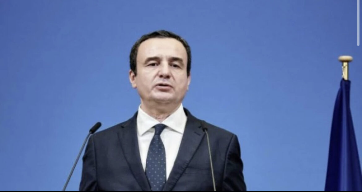 BIĆE OTKRIVENO KO JE MAHAO ZASTAVOM VELIKE ALBANIJE! Severnomakedonski ministar o incidentu sa Kurtijem u Tetovu