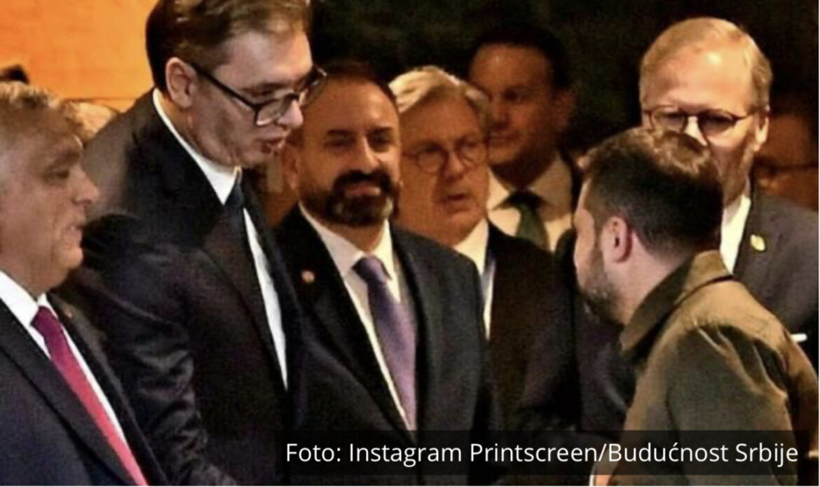 PREDSEDNIK SRBIJE I SA ZELENSKIM U GRANADI: Kratak i otvoren razgovor o svim pitanjima (FOTO)