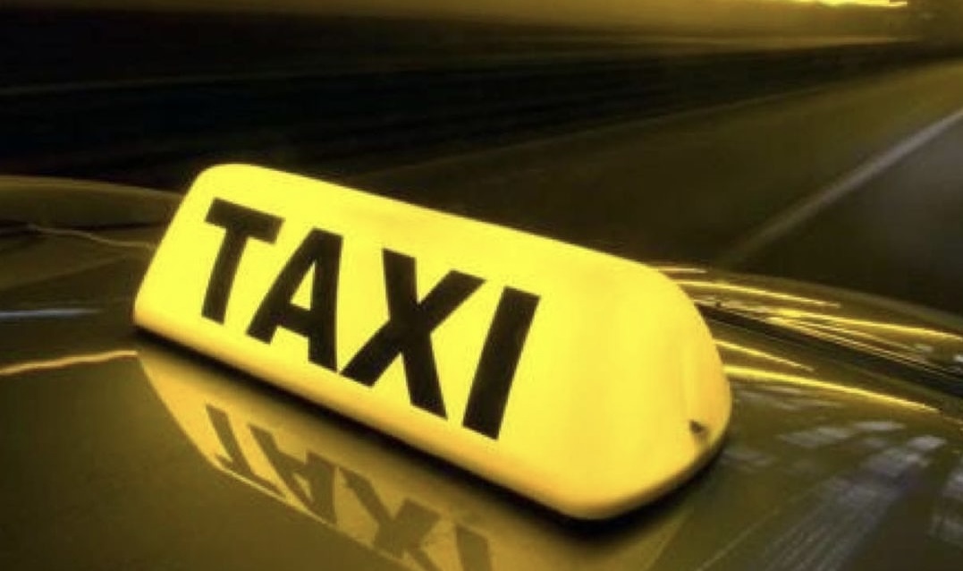 „Pa ovo su ti nove cene“ Divlji taksista strancu od aerodroma do centra Beograda uzeo vrtoglavu sumu