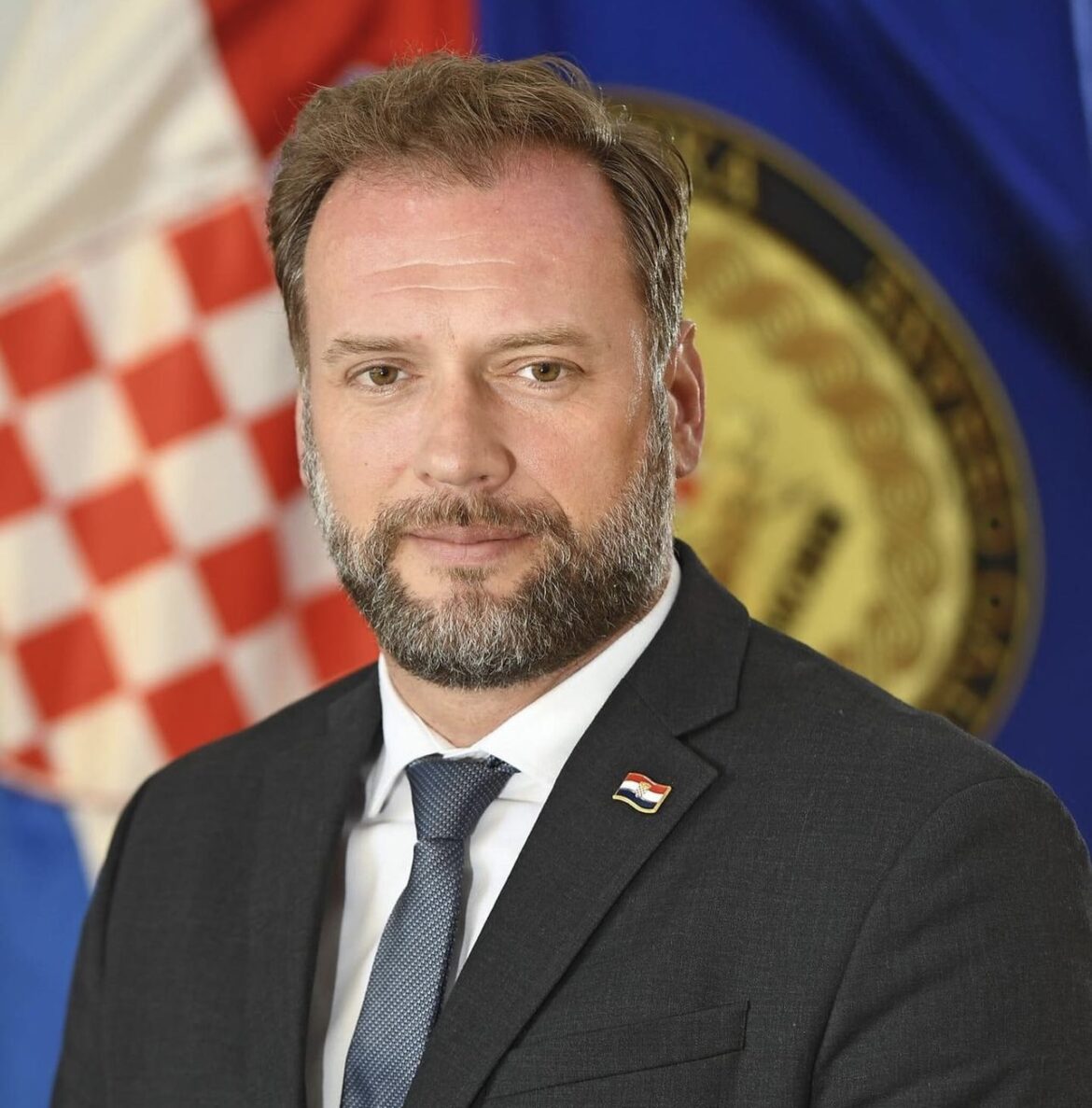 PLENKOVIĆ SMENIO BANOŽIĆA! Hrvatski ministar preticao kombi i izazvao nesreću, POGINUO OTAC DVOJE DECE