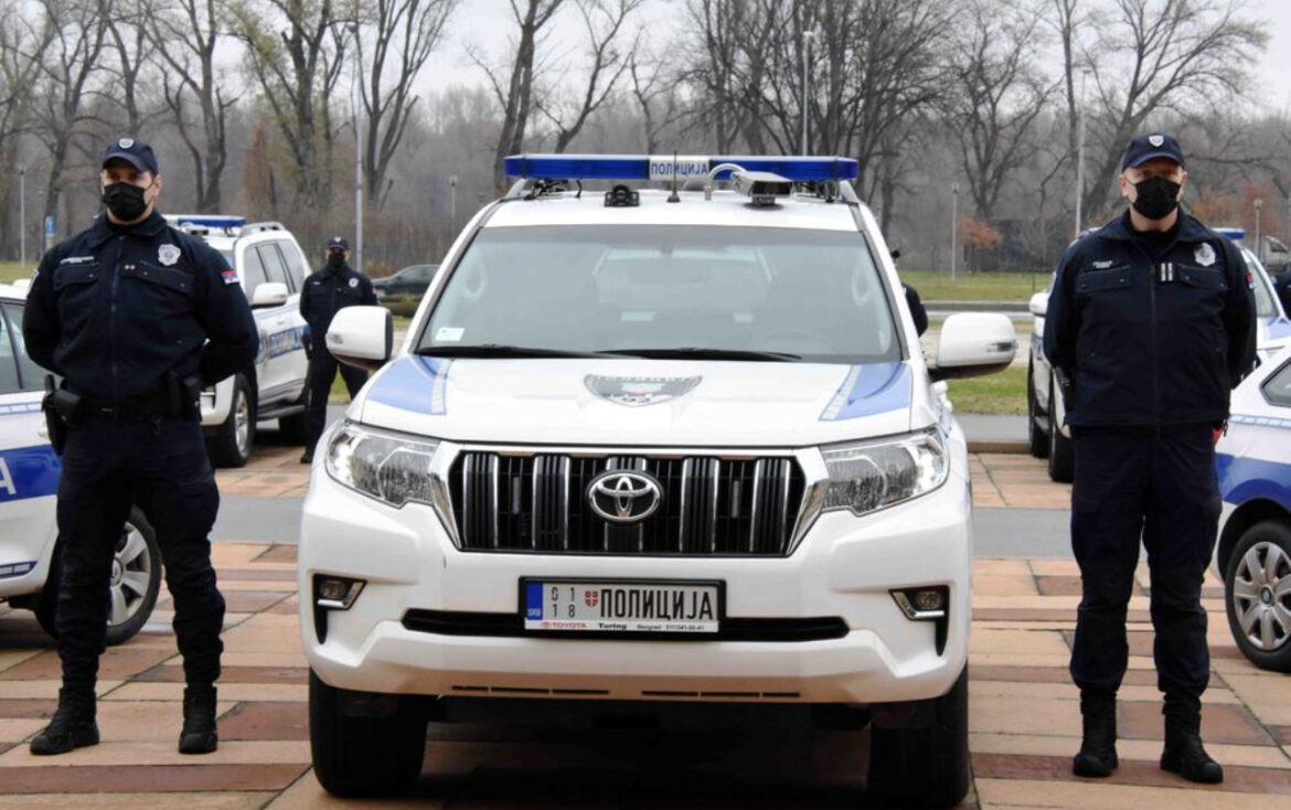 DIVLJAO SA 2,3 PROMILA „Defile divljih vozača“ u Vojvodini, saobraćajci imali pune ruke posla, jedna osoba povređena u saobraćajki