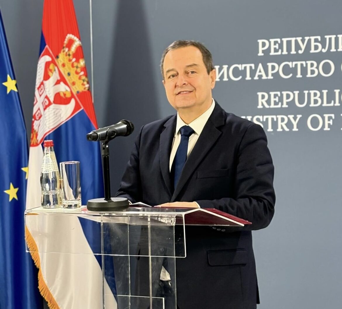 „PRIŠTINA JE NERVOZNA ŠTO NIKAKO DA OSTVARI CILJEVE“ Dačić: Odricanje od Kosova ne može biti cena za članstvo Srbije u EU