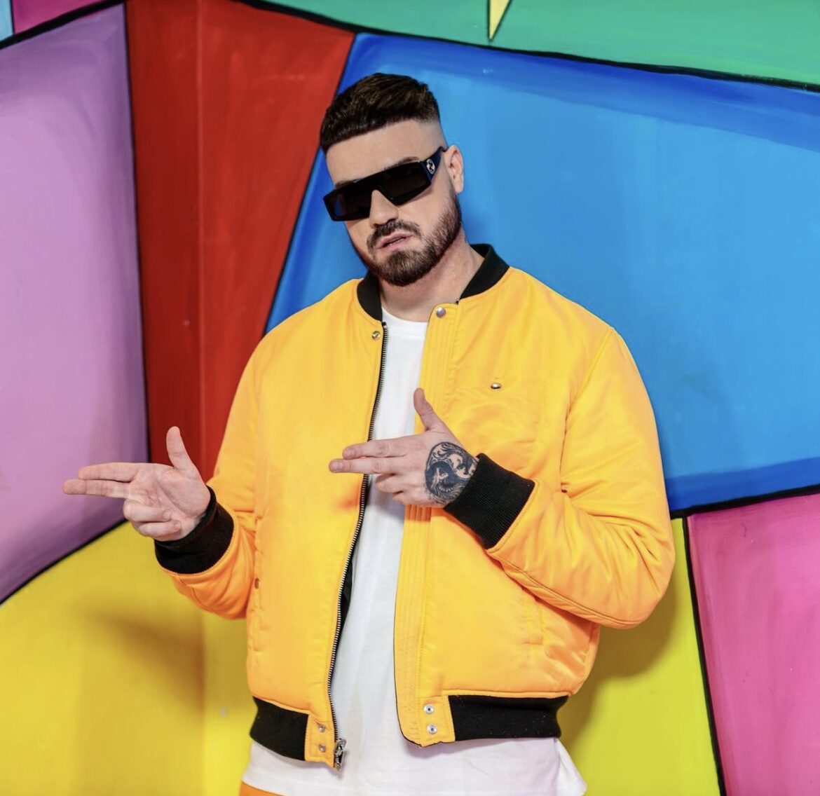 „NAPRAVIO SAM MALOG STOJANA“ Reper obavestio javnost da postaje otac, Olja Lević u drugom stanju? (VIDEO)