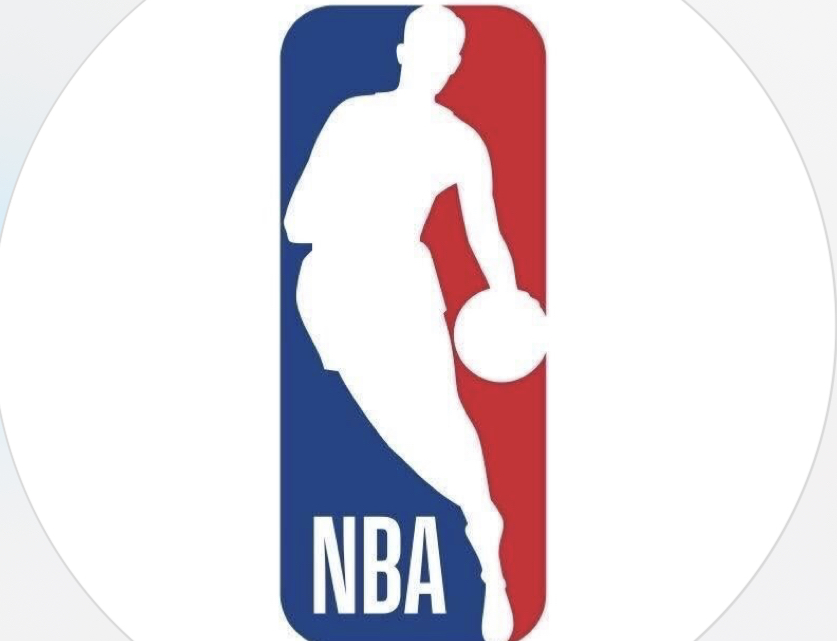 SEVALE PESNICE NA NBA UTAKMICI – ISKLJUČENA ČETIRI IGRAČA: Nikola Jović skočio sa klupe da brani saigrače! (VIDEO)￼