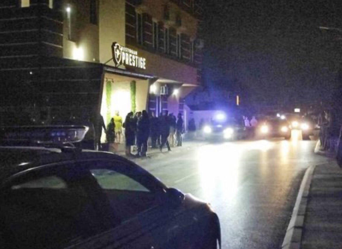 Prve slike haosa u restoranu „Prestiž“ u Leskovcu: Plafon pao na tinejdžere koji su slavili 18. rođendan