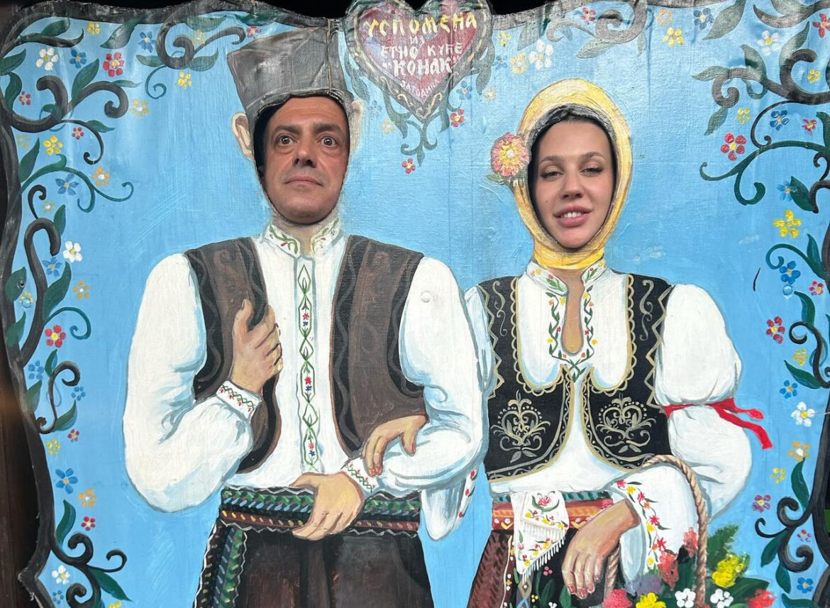 KO JE ISIDORA KOJA SE UDALA ZA SERGEJA TRIFUNOVIĆA? Bavi se PRODUKCIJOM, a na venčanju je nosila CRNU HALJINU, evo šta to ZNAČI