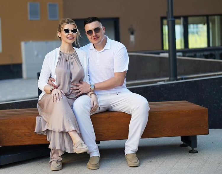 Porodila se Danijela Karić! Bogata naslednica rodila 4. dete