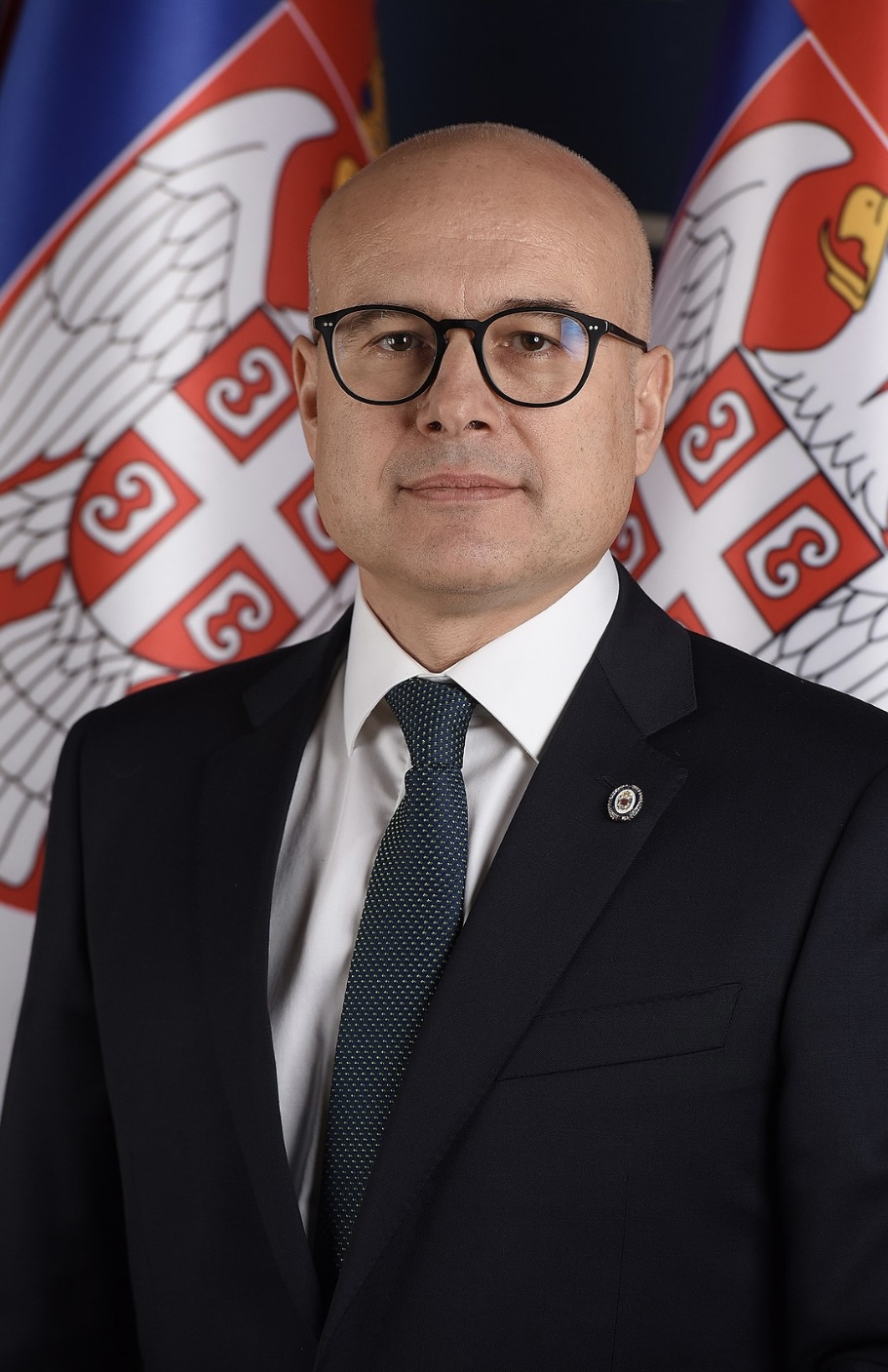U KRAGUJEVCU SE PONOVO PIŠE ISTORIJA NAŠE AUTOINDUSTRIJE: Premijer Miloš Vučević o novoj proizvodnoj liniji za „grande pandu“