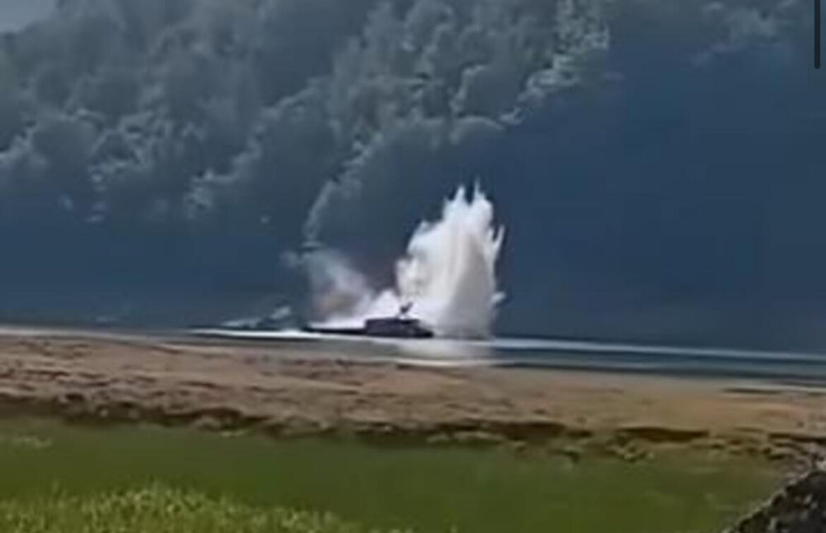 SNIMLJEN TRENUTAK PADA VOJNOG HELIKOPTERA U BIH! Hitno izdato naređenje za stavljanje barijera zbog onoga što se nalazilo u njemu
